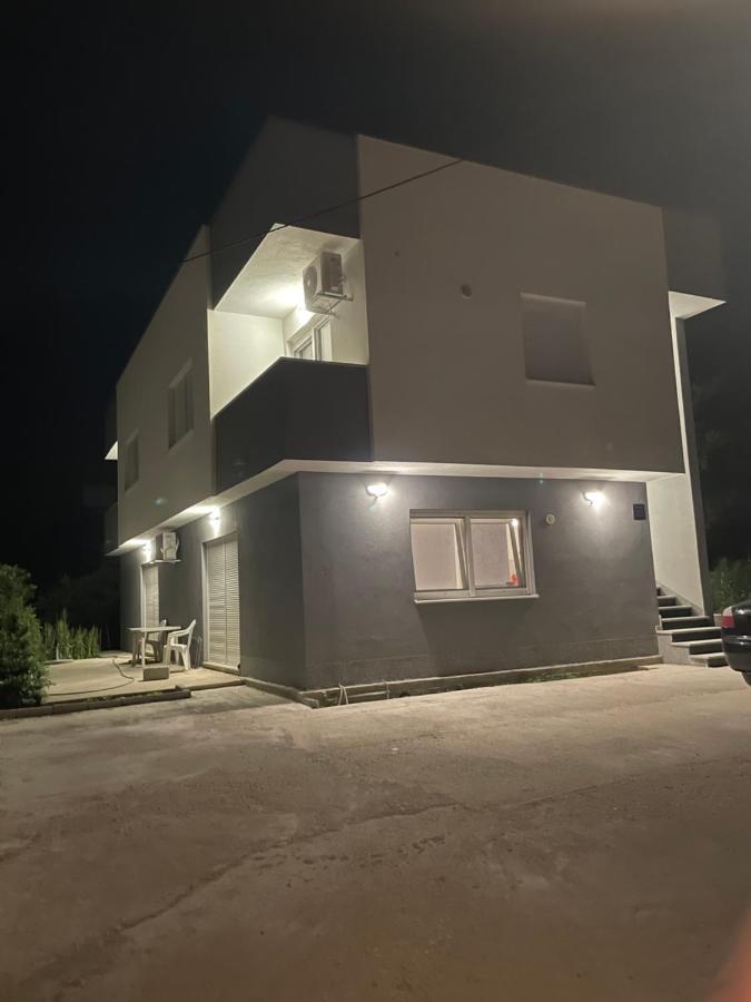 Ferienwohnung Lucija Kaštela Exterior foto